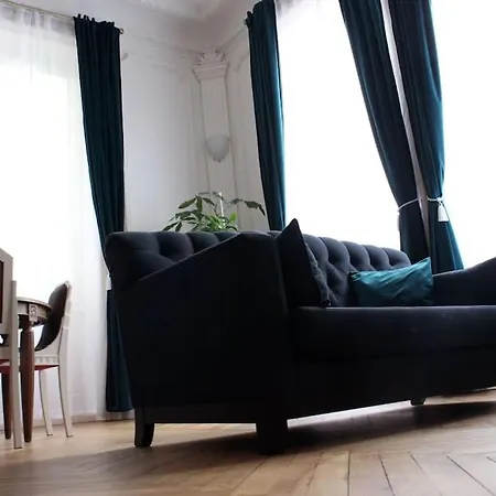 Apartment Sublime Appartement, Chic Et Confortable. *